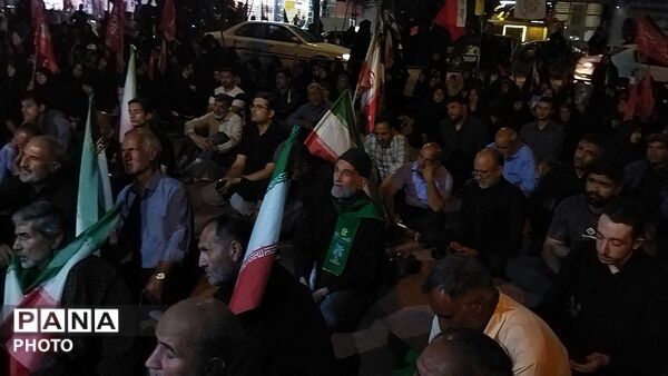 شب های مقاومت در بلوار فضل نیشابور 