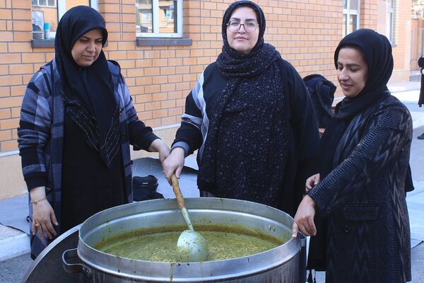 آوای غریب مهتاب؛ مرثیه‌ای برای بضعه الرسول در دبیرستان‌ولایت بهارستان‌دو