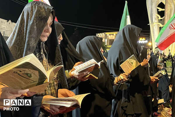 اقامه نماز استغاثه به امام زمان (ع) در میدان امام خمینی (ره )جاجرم