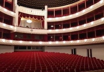 بیانیه کانون کارگردانان خانه تئاتر درباره انتخاب آثار برای اجرا در تالار وحدت