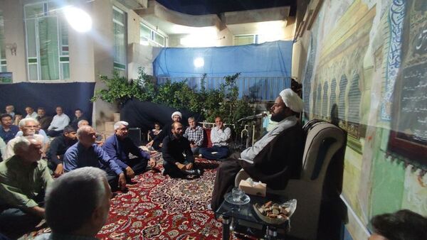 روضه خانگی در یکی از خانه کهن شهرستان کاشمر