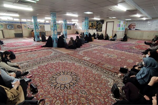 سلسله جلسات گفتمان دینی و مشاوره خانواده در هنرستان موفقیان