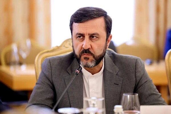غریب‌آبادی عازم ژنو شد