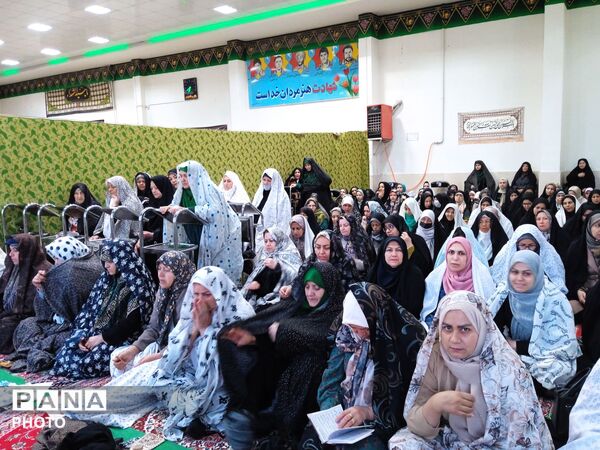 اقامه نماز عید بندگی در مسجد چهارده معصوم الغدیر