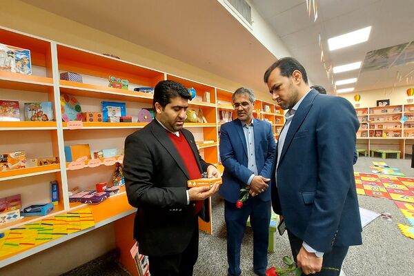 افتتاحیه اتاق بازی و یادگیری دبستان دخترانه مهرنگار باقرشهر 