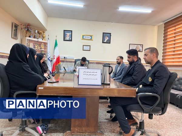 جلسه توانمندی سازی پذیرفته شدگان آزمون کیفیت بخشی سال 1403 در شهرستان قدس