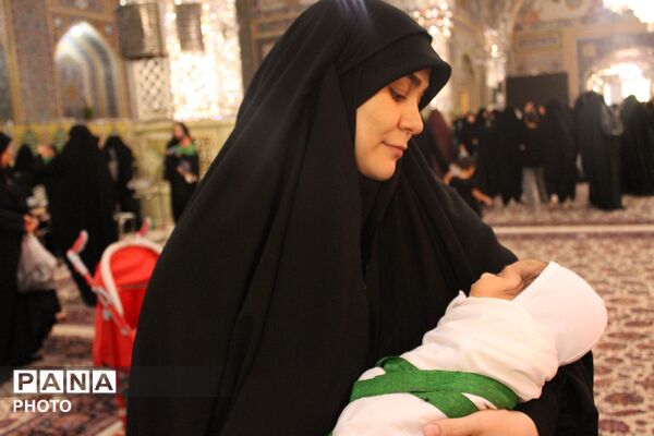 اجتماع شیرخوارگان حسینی در حرم مطهر رضوی