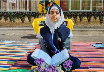 محفل انس با قرآن کریم در مدارس شهرستان آباده 