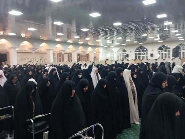نماز جماعت همزمان با شب لیلة الرغائب در شهرستان کاشمر 