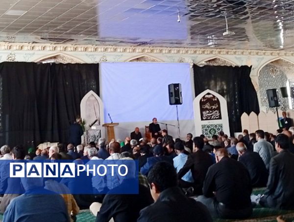 تحویل سالی متفاوت در امامزاده سید حمزه کاشمر