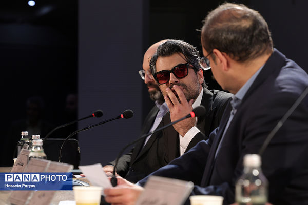 نشست نقد و بررسی فیلم «مولا» در چهل و چهارمین جشنواره ملی فیلم فجر