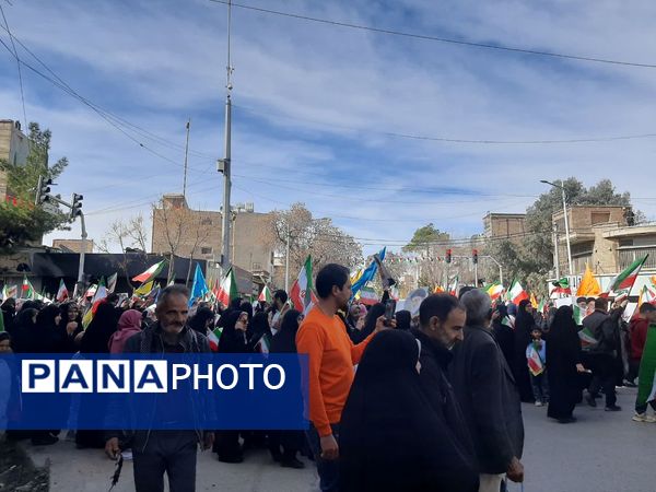 راهپیمایی پیروزی انقلاب اسلامی در کرمان