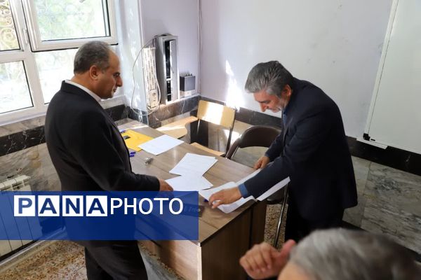 بازدید از مراکز ارزیابی آزمون استخدامی آموزش و پرورش آذربایجان شرقی