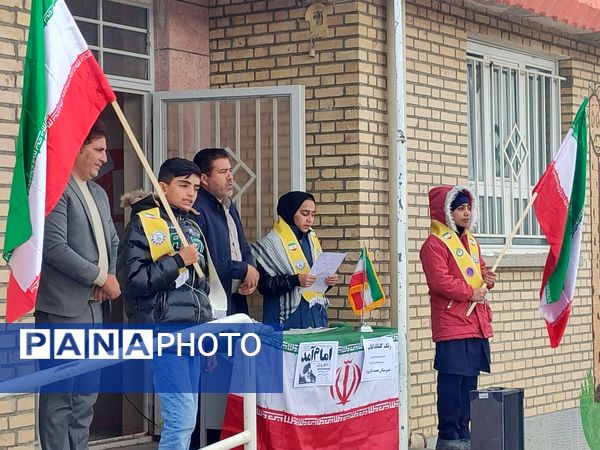 نغمه‌های آزادی در آوای دانش‌آموزان روستای درخت سنجد 