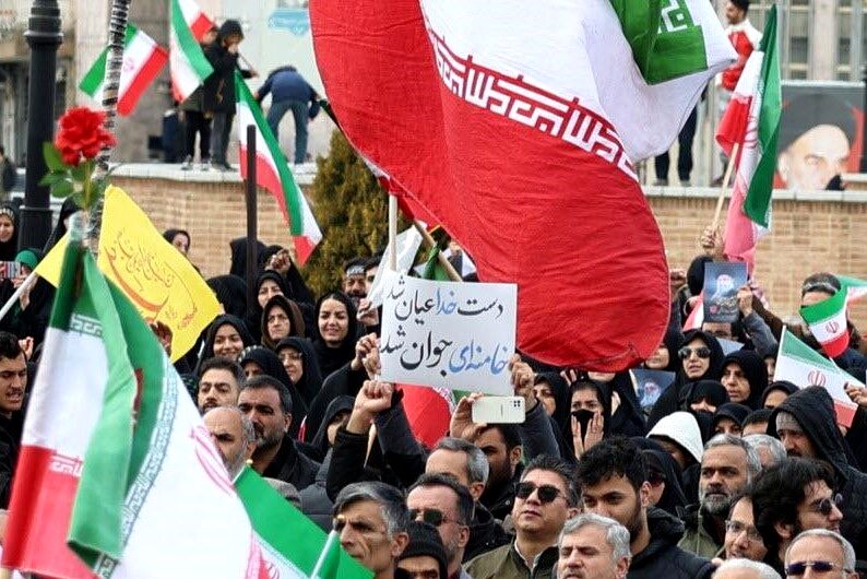 ایرانِ پایدار در همدان؛ از سوگواری تا تجدید بیعت در میدان ایمان