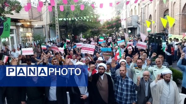 جشن وحدت و ولایت با حضور پرشور دانش‌آموزان اسکو