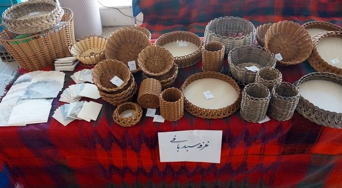 فروشگاه و نمایشگاه هنرجویان کانون حضرت فاطمه شهر ایلام برگزار شد 