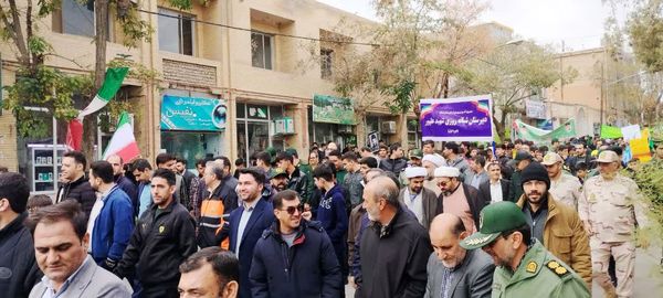 راهپیمایی روز13 آبان در شهر کلات برگزار شد