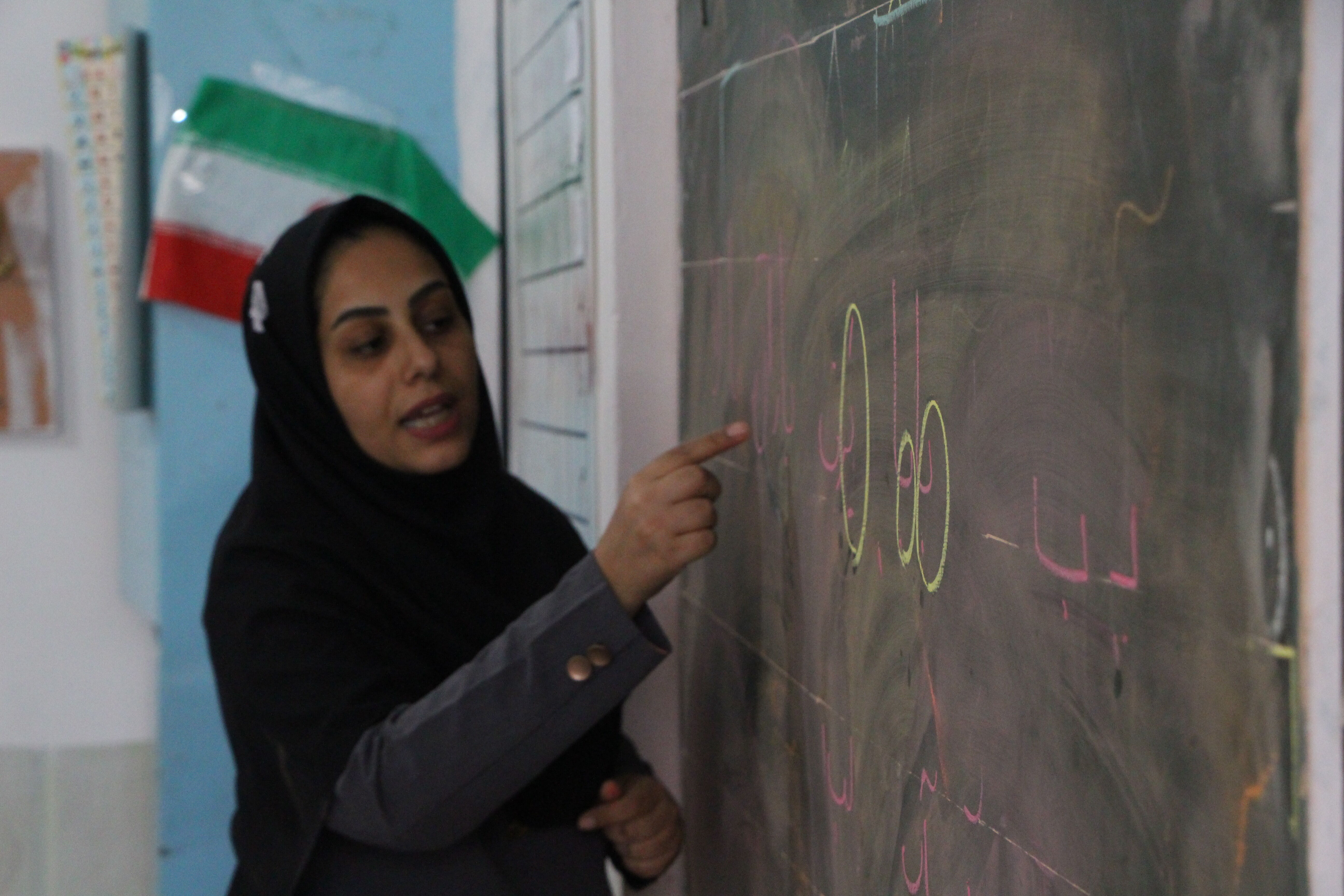 روشنگریِ جهادی؛ جهادِ آموزشیِ معلمان در مدارس یزد
