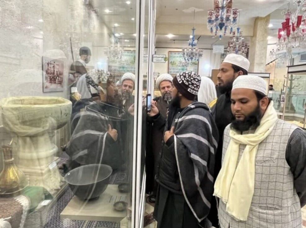 بازدید جمعی از علمای اهل سنت هندوستان از موزه فاطمی