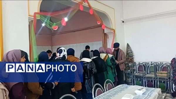 اردوی تمشک در شهرستان شازند 