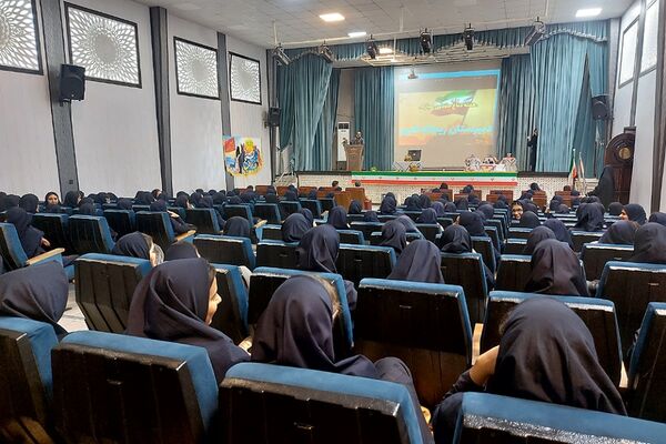 بزرگداشت هفته دفاع مقدس در کانون فاطمیه کهریزک