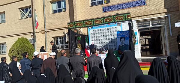 یادواره 118 شهید دانش‌آموز شهرستان بجنورد در مدرسه شاهد فاطمه زهرا(س)