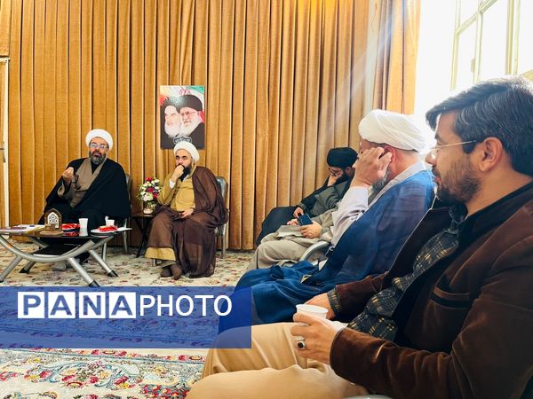 جلسه هماهنگی اعتکاف دانش‌آموزی در خاتم