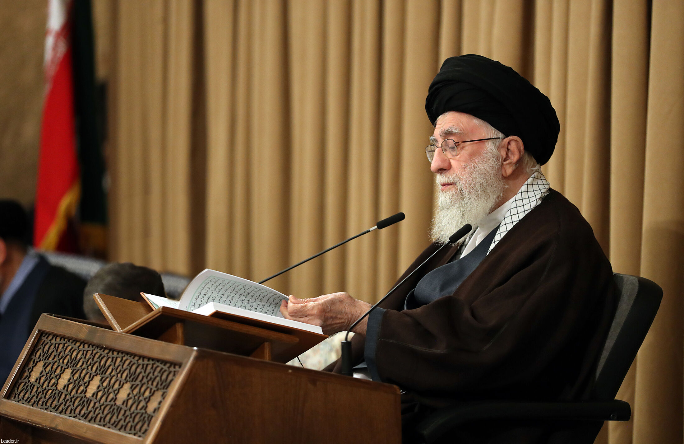 مراسم انس با قرآن در اولین روز از ماه مبارک رمضان در حضور رهبر انقلاب اسلامی