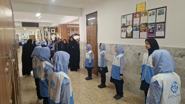 جلسه سفیران سلامت در دبستان دخترانه فرهنگیان ۲ 