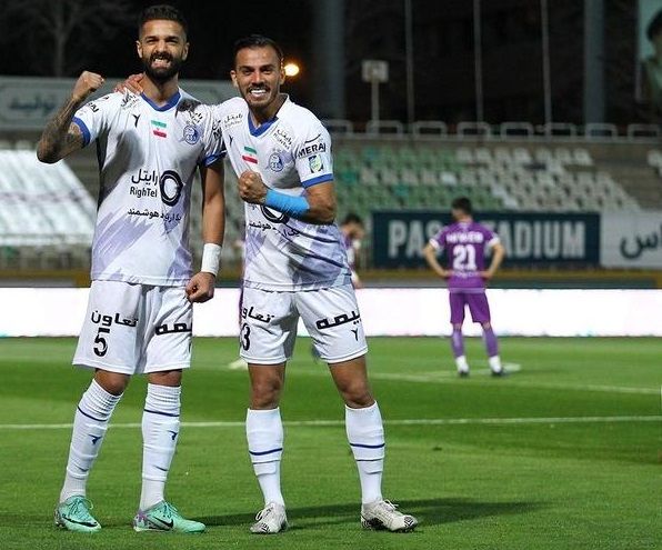 جلالی ۲ ساله با استقلال تمدید کرد + تصویر