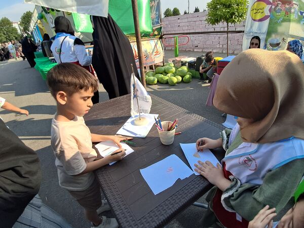 مهمانی پدرانه به‌مناسبت عید غدیر در قائمشهر