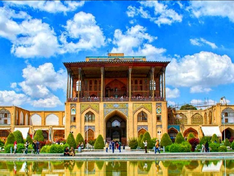  اصفهان، نگین درخشان ایران و رازهای ماندگاری یک شهر تاریخی