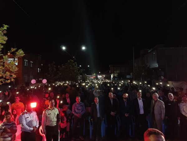 گرامیداشت ۲۲ شهید محله فردوسی با تجلی وحدت مردم و مسئولان خلیل آباد 