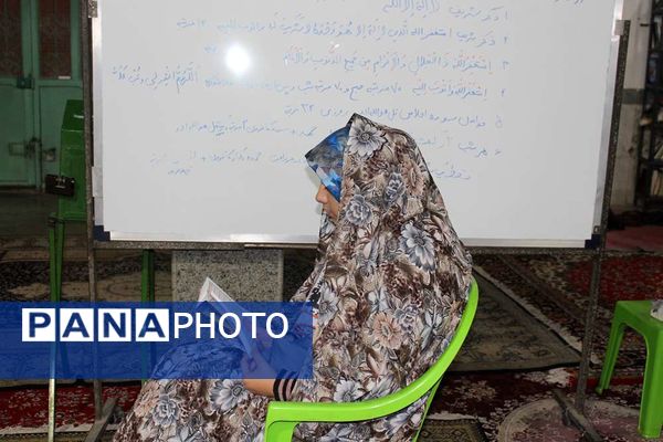 دومین روز از خلوت مومنانه دانش‌آموزی