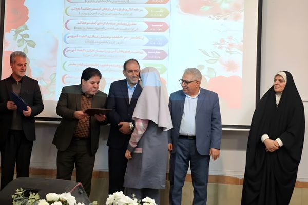 پژوهش نباید به یک مناسبت محدود شود