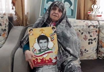 نوجوانان و جوانان پیرو راه رهبر و قدردان خون شهیدان باشند