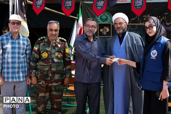 میزبانی فرهنگیان فشافویه در موکب عشاق الحسین(ع) سازمان دانش آموزی