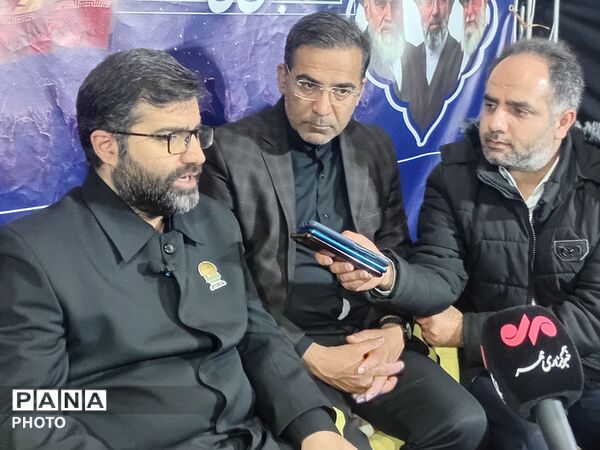 پاتوق همبستگی مردم و رسانه در اجتماعات شبانه مردم مشهد