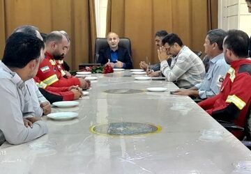 آتش‌نشانان قهرمانان واقعی خدمت‌رسانی هستند