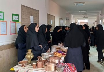 بازارچه دانش‌آموزی در مدرسه ۱۵ خرداد شهر کلاته رودبار 