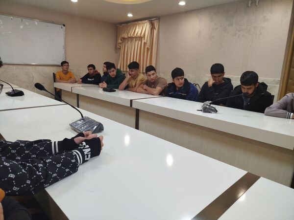 برگزاری جلسه هماهنگی تشکل های دانش‌آموزی دردبیرستان نمونه دولتی شیخ مفیدناحیه یک اردبیل 
