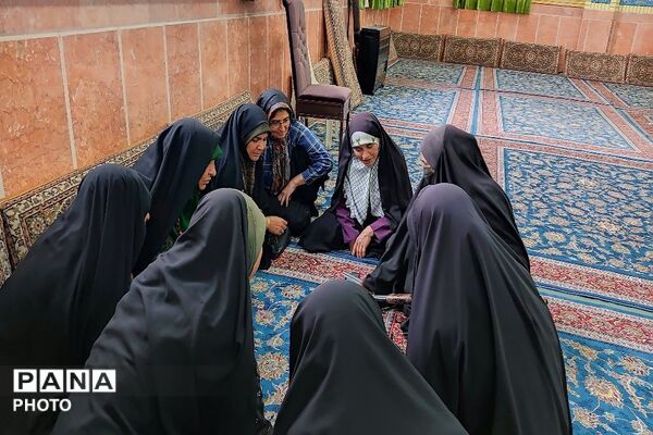 کارگاه آموزش اسلحه شناسی ویژه خواهران در شهر بار