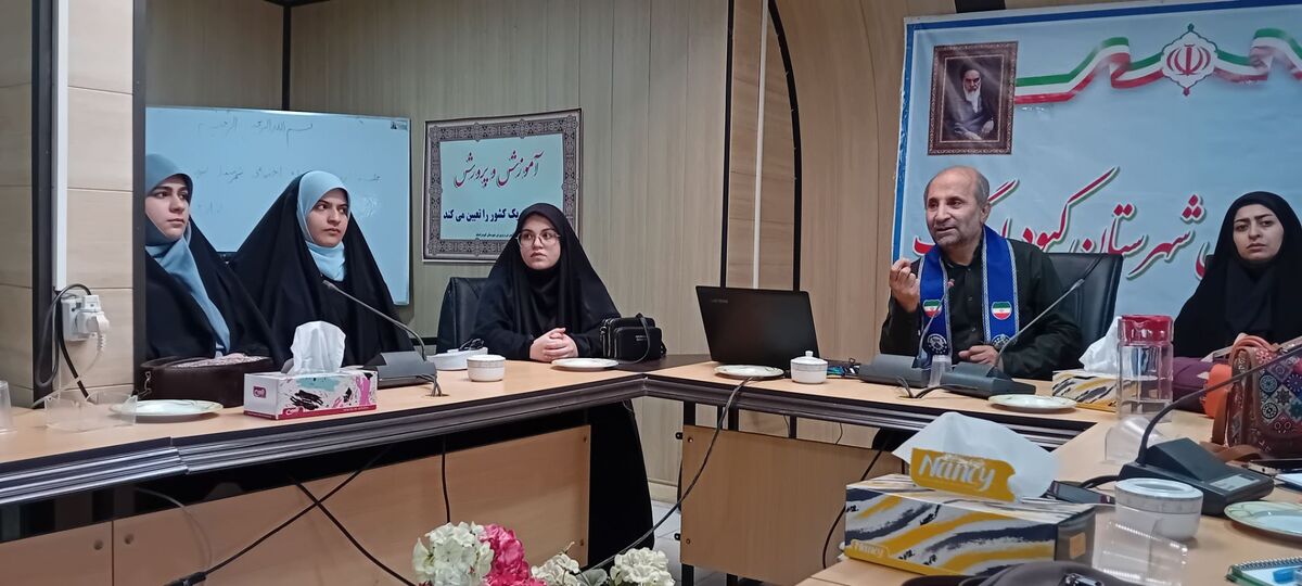 دانش‌آموزان کبودراهنگ با مهارت‌های خبرنگاری آشنا شدند