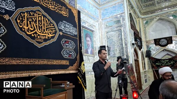 طنین یا حسین در سومین شب محرم از حرم حسین بن الموسی الکاظم (ع)