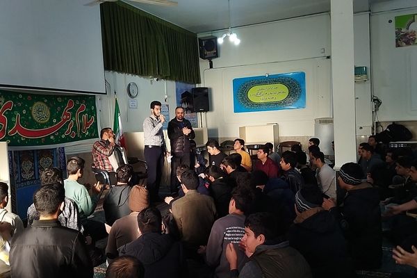 مراسم میلاد حضرت مهدی (عج) در دبیرستان شاهد ابوذر غفاری نیشابور 