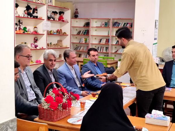 جلسه تقدیر از مدیران و معاونین پرورشی در کانون پرورش فکری کودکان و نوجوانان