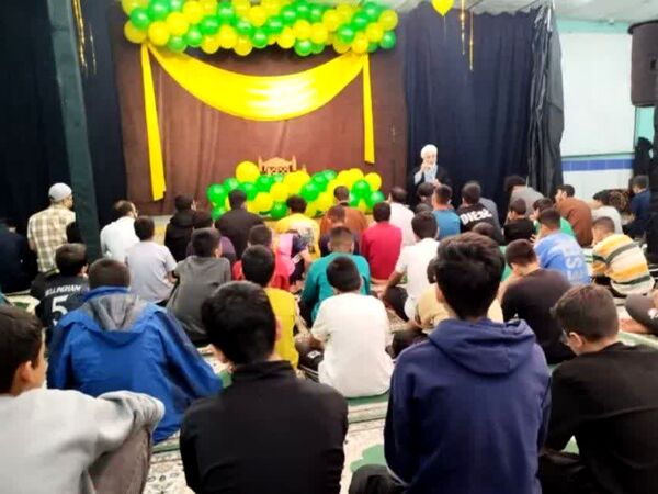 اعتکاف دانش‌آموزی در ایذه
