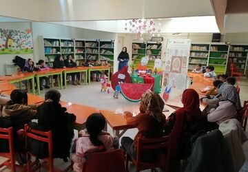 گرامیداشت آیین‌های یلدایی با حضور اعضا و والدین در کانون پرورش فکری تویسرکان