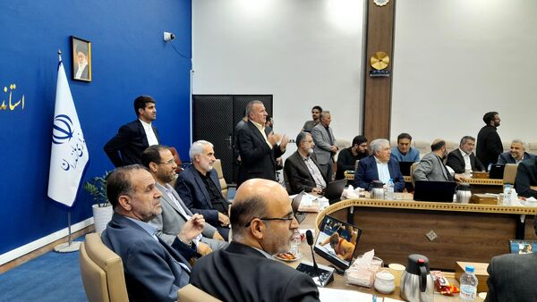 تماشای کشتی المپیک در استانداری مازندران با حضور وزیر آموزش و پرورش
